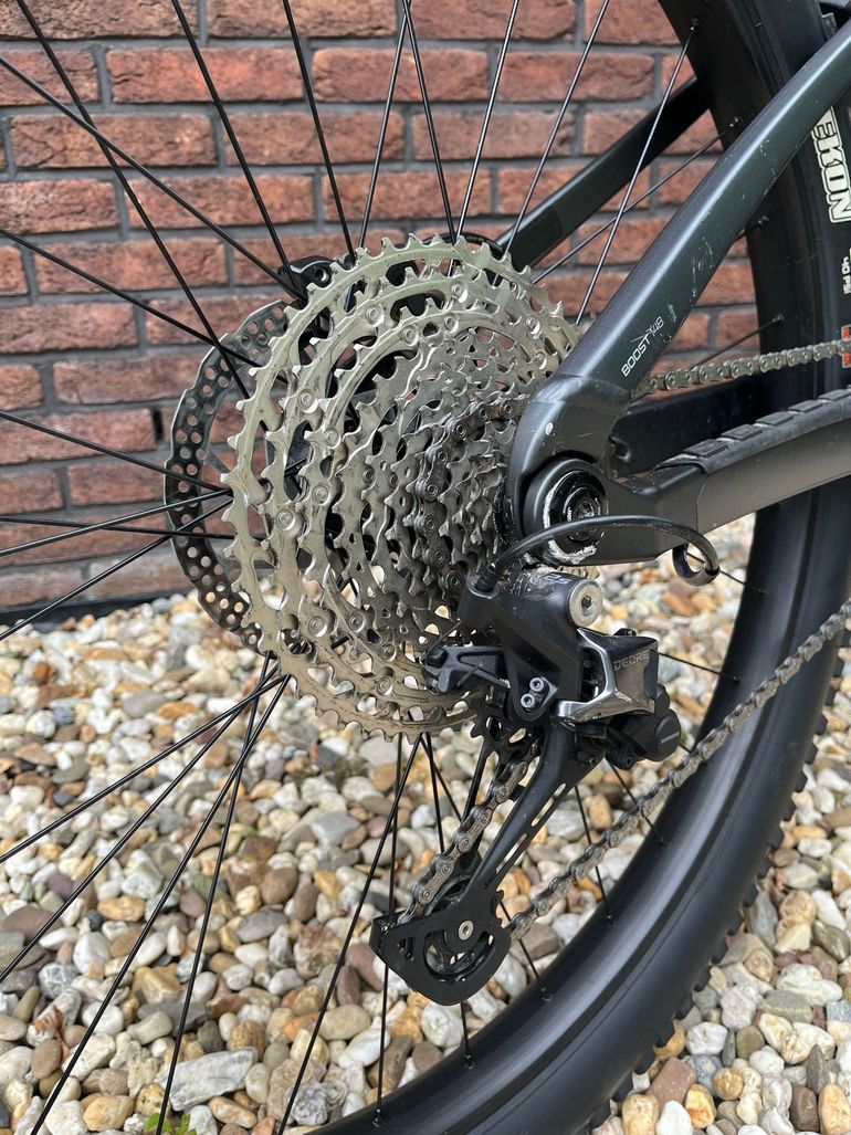 Gebrauchtes Trek Fuel EX 5 Gen 5 2023 2023 Mountainbike, Schwarz, 27.5, 29 — Bild 3 von 15