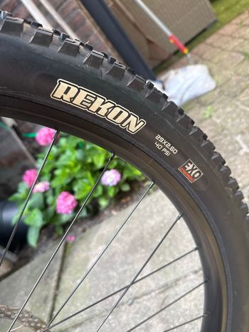 Gebrauchtes Trek Fuel EX 5 Gen 5 2023 2023 Mountainbike, Schwarz, 27.5, 29 — Bild 11 von 15