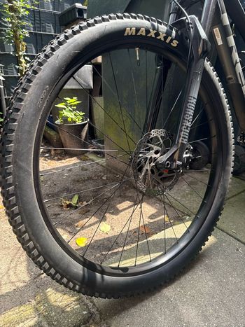 Gebrauchtes Trek Fuel EX 5 Gen 5 2023 2023 Mountainbike, Schwarz, 27.5, 29 — Bild 12 von 15