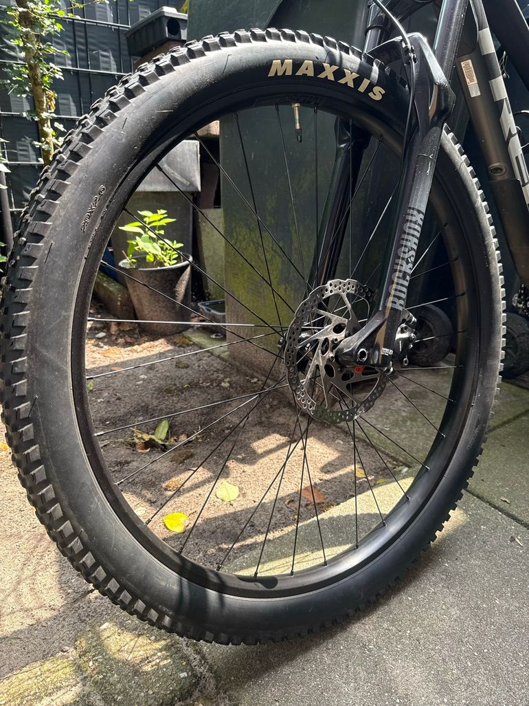Gebrauchtes Trek Fuel EX 5 Gen 5 2023 2023 Mountainbike, Schwarz, 27.5, 29 — Bild 12 von 15