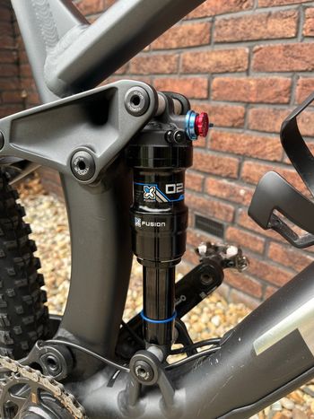 Gebrauchtes Trek Fuel EX 5 Gen 5 2023 2023 Mountainbike, Schwarz, 27.5, 29 — Bild 5 von 15