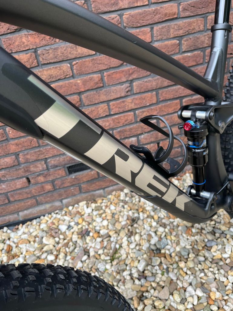 Gebrauchtes Trek Fuel EX 5 Gen 5 2023 2023 Mountainbike, Schwarz, 27.5, 29 — Bild 8 von 15