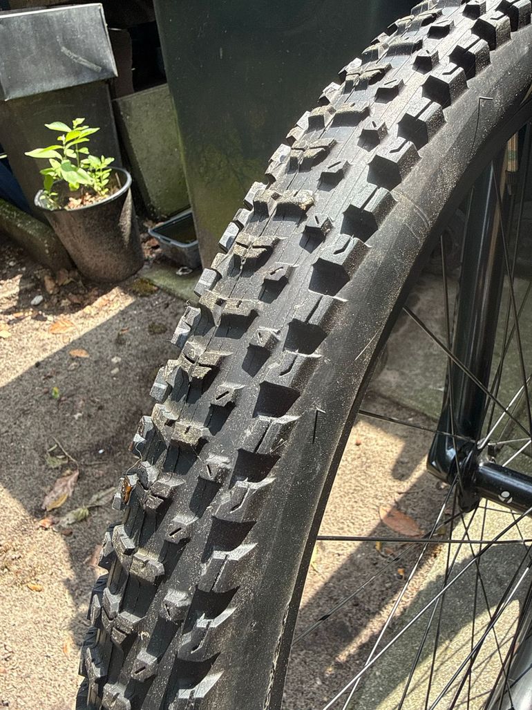 Gebrauchtes Trek Fuel EX 5 Gen 5 2023 2023 Mountainbike, Schwarz, 27.5, 29 — Bild 13 von 15