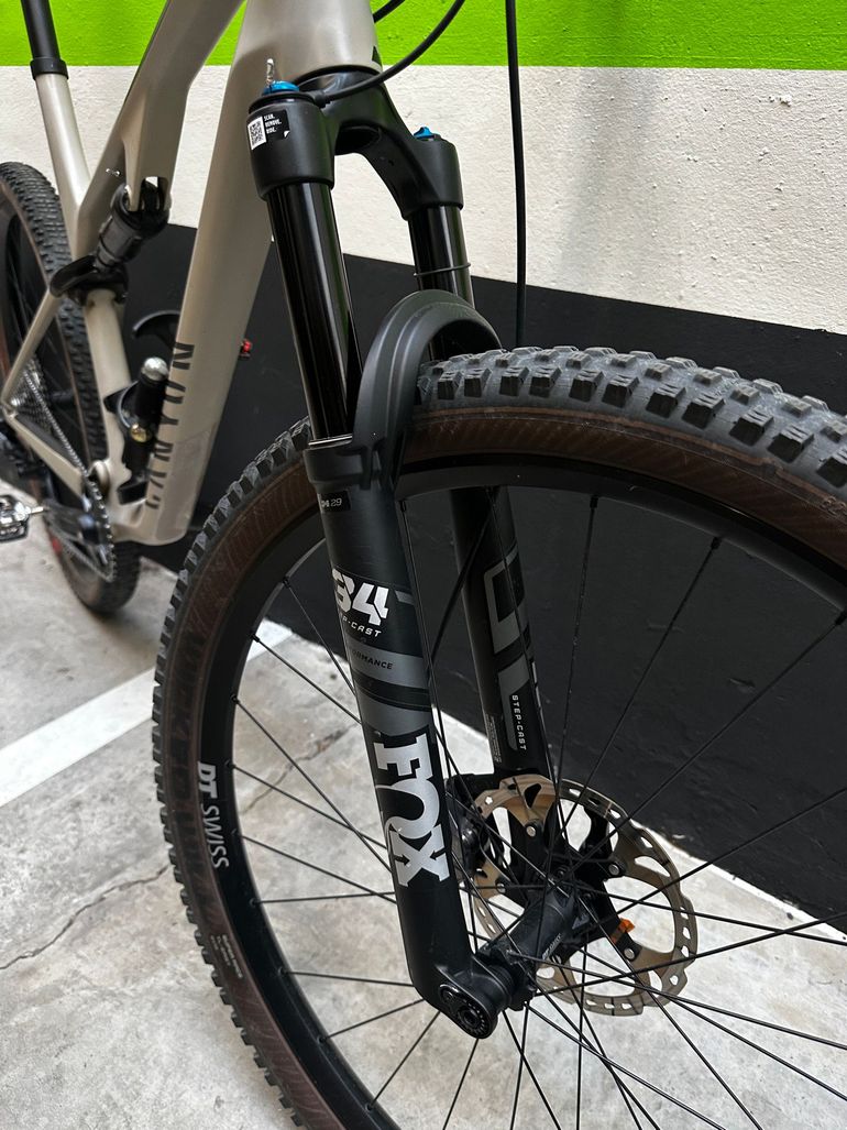 Brugt Canyon Lux Trail CF 6 2023 2023 Mountainbike — billede 5 af 8