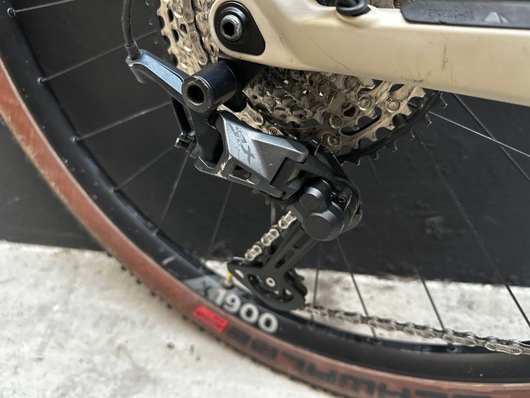 Brugt Canyon Lux Trail CF 6 2023 2023 Mountainbike — billede 3 af 8