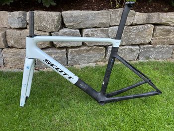Used Scott Addict RC Pro HMX Frame set 2026 Frameset 2026 Road & Gravel, White — image 8 of 10