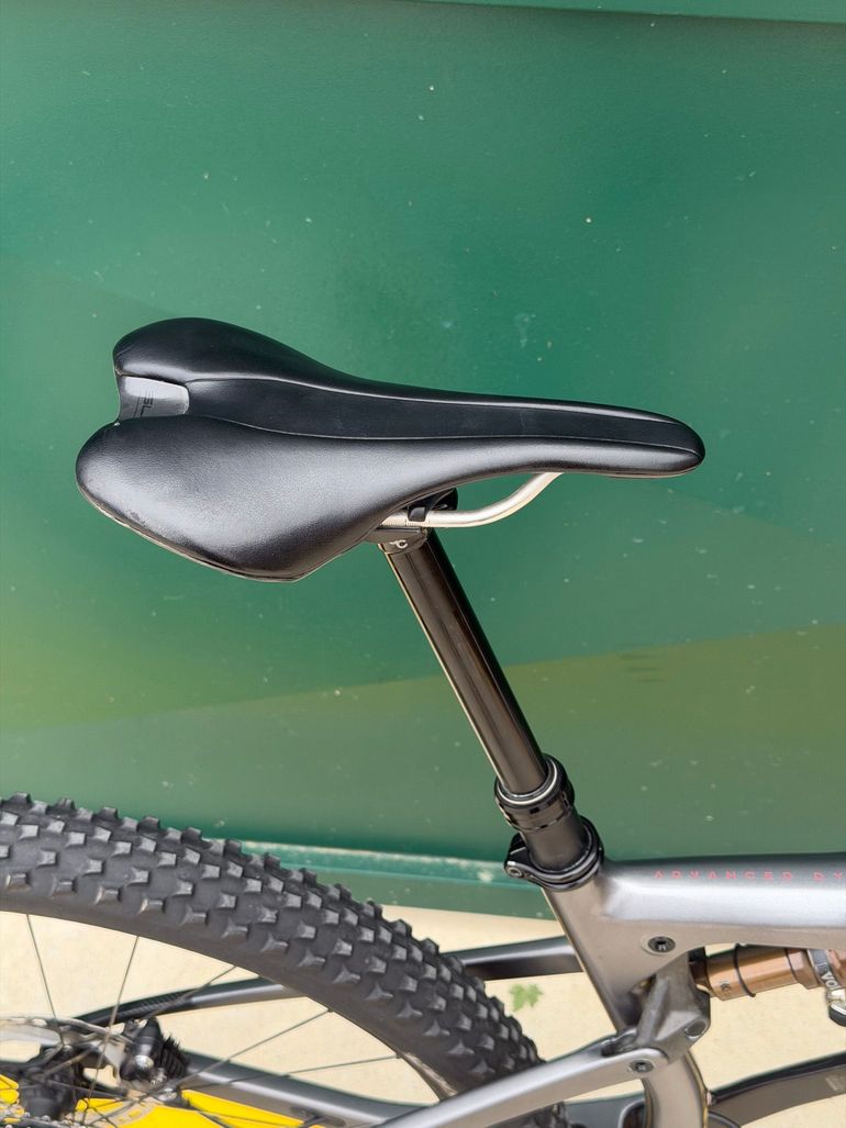 Używany Orbea OIZ M PRO TR 2021 2021 Mountainbike — zdjęcie 22 z 24