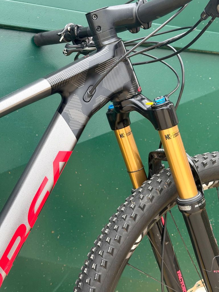 Używany Orbea OIZ M PRO TR 2021 2021 Mountainbike — zdjęcie 11 z 24