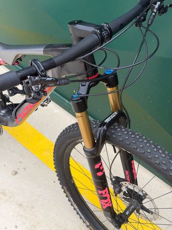 Używany Orbea OIZ M PRO TR 2021 2021 Mountainbike — zdjęcie 5 z 24