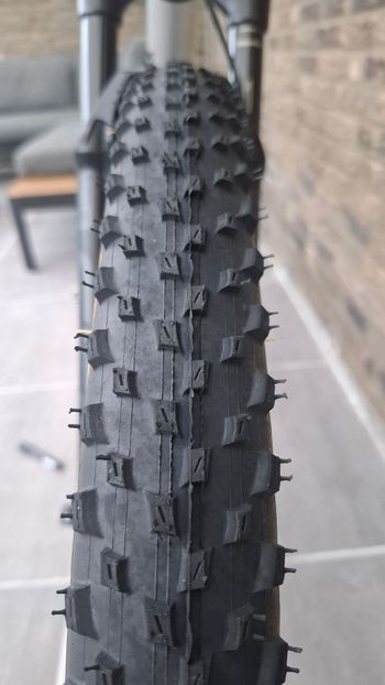 Używany Canyon Exceed CF 7 2021 2021 Mountainbike — zdjęcie 10 z 11
