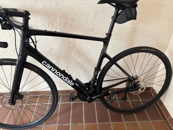 Gebrauchtes Cannondale Synapse Carbon 3 L 2024 2024 Road & Gravel, Schwarz — Bild 2 von 7
