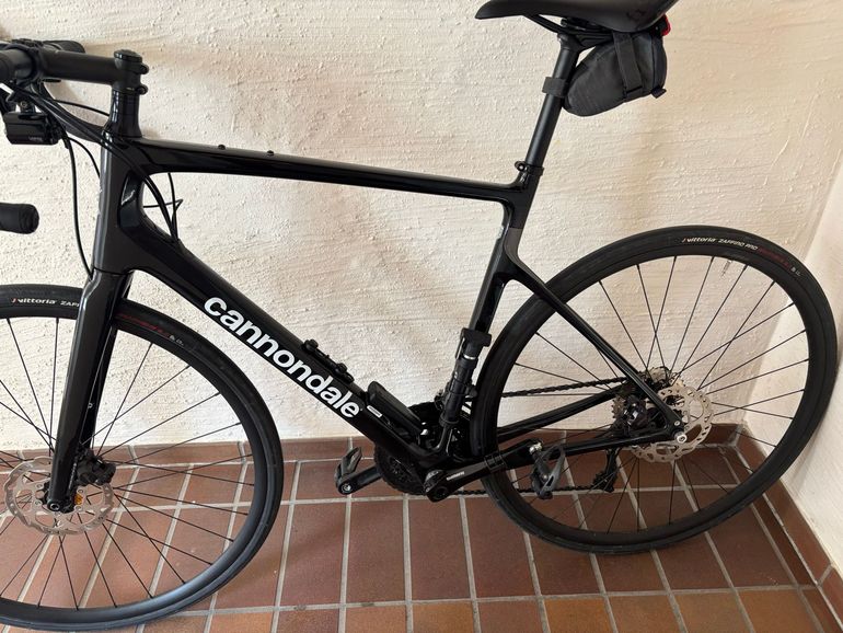 Gebrauchtes Cannondale Synapse Carbon 3 L 2024 2024 Road & Gravel, Schwarz — Bild 2 von 7