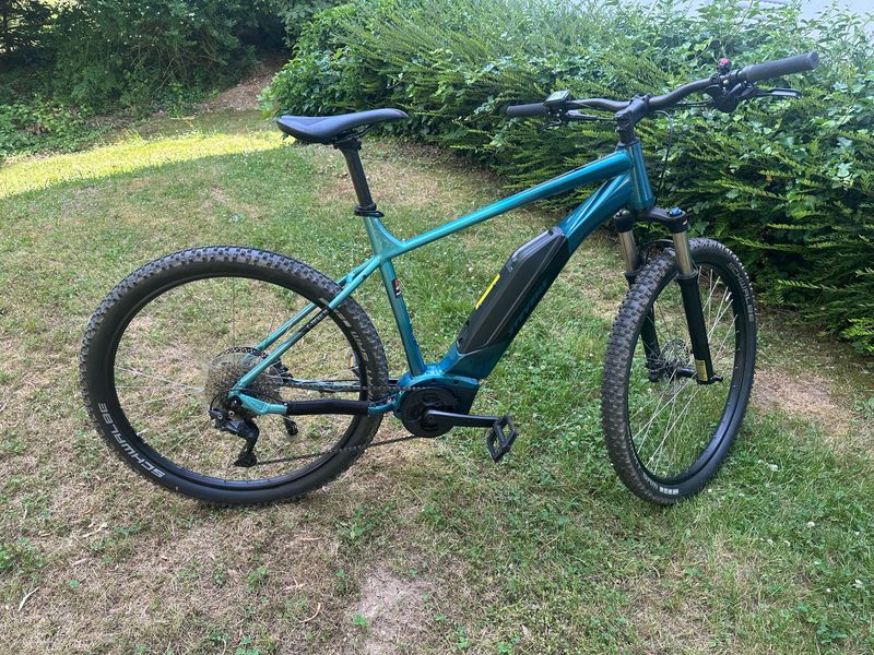 Tweedehands Stevens E-Tremalzo 2022 2022 Mountainbike — afbeelding 1 van 19