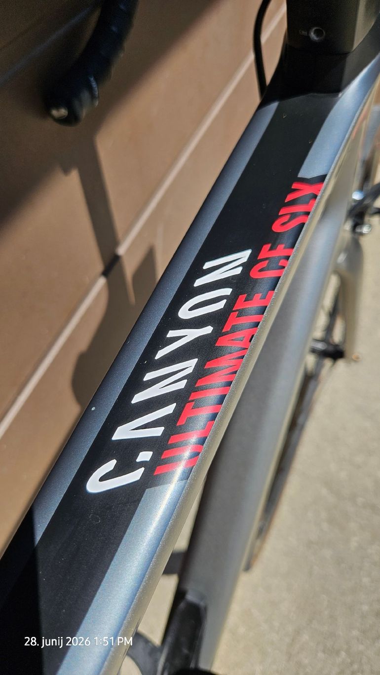 Canyon Ultimate CF SLX 8.0 2018 2018 Road & Gravel de segunda mano, Gris claro — imagen 2 de 13
