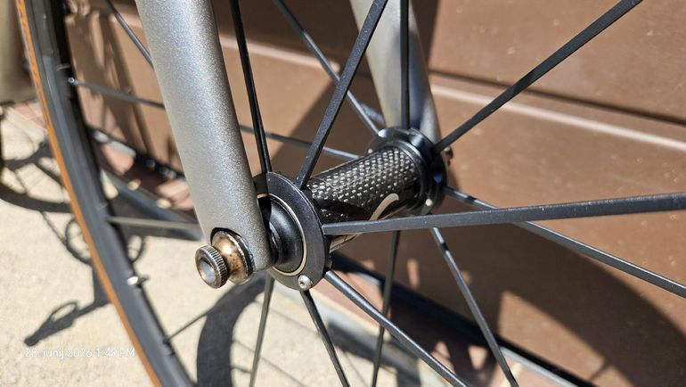 Canyon Ultimate CF SLX 8.0 2018 2018 Road & Gravel de segunda mano, Gris claro — imagen 9 de 13