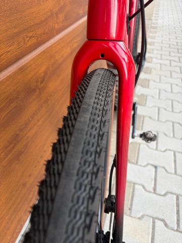 Used Accent Cx One 2025 Road & Gravel, Red — image 12 of 15