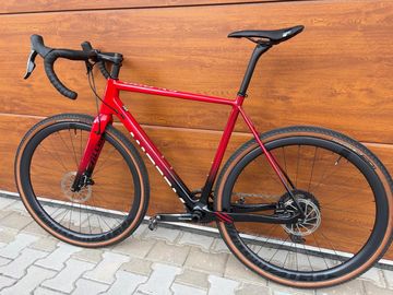 Used Accent Cx One 2025 Road & Gravel, Red — image 2 of 15