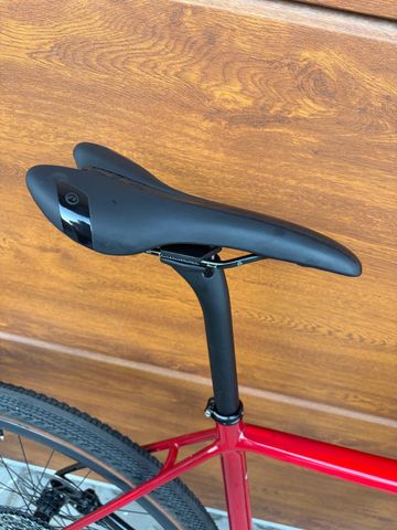 Used Accent Cx One 2025 Road & Gravel, Red — image 10 of 15