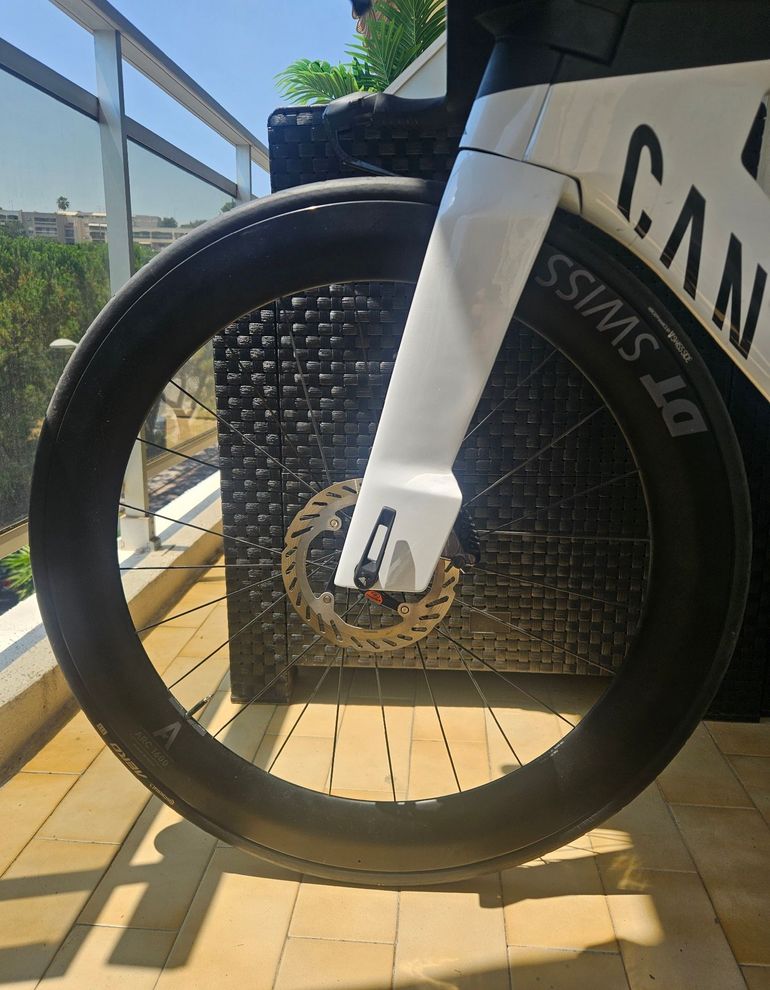 Used Canyon Speedmax CF SLX 7 Di2 2026 2026 Road & Gravel, White — image 9 of 12