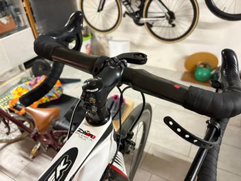 Dynatek Custom Campagnolo Chorus 2017 Road & Gravel d'occasion — image 3 sur 6