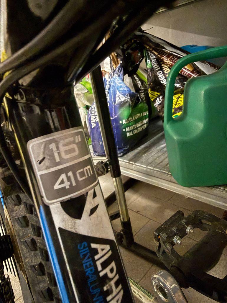 Used Trek Custom Other Campagnolo 2015 Mountainbike, Blue — image 4 of 6