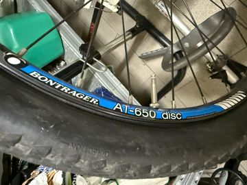 Used Trek Custom Other Campagnolo 2015 Mountainbike, Blue — image 5 of 6