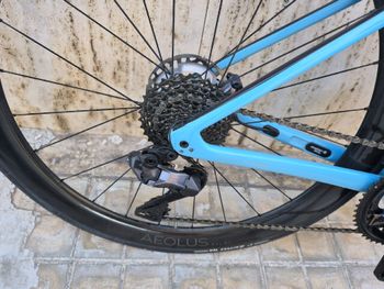 Used Trek Emonda Shimano Ultegra Di2 2025 Road & Gravel, White — image 15 of 20