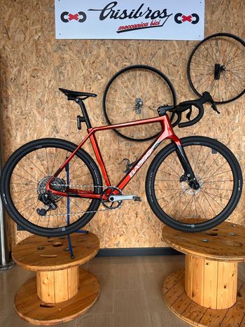 Used Basso Palta Sram Mullet 2025 2025 Road & Gravel, Red — image 2 of 3