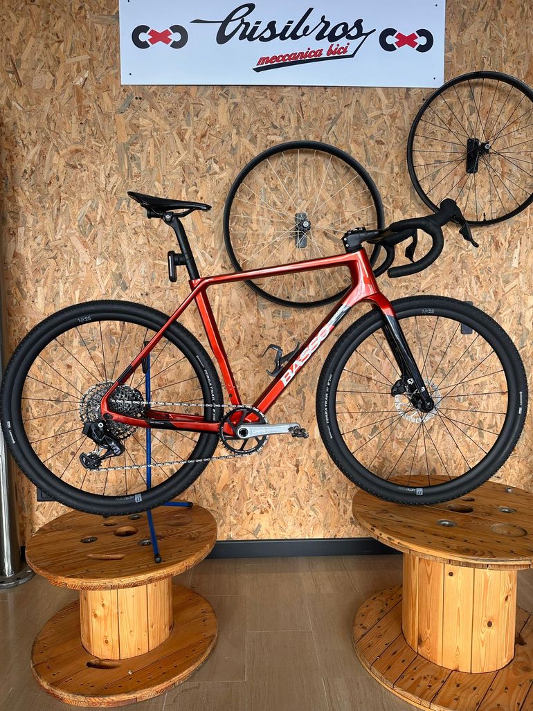 Used Basso Palta Sram Mullet 2025 2025 Road & Gravel, Red — image 2 of 3