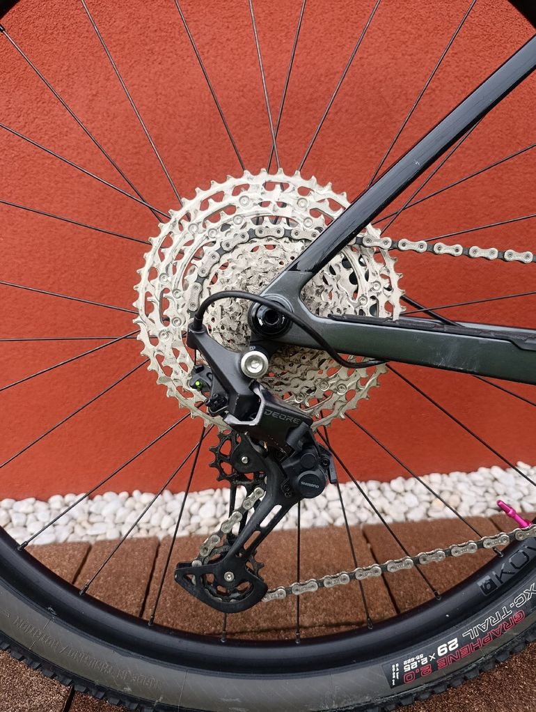 Used Trek Procaliber 9.5 2022 2022 Mountainbike, Black, 29 — image 3 of 7