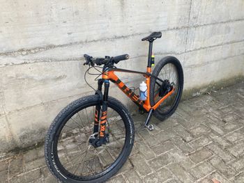 Trek Procaliber 9.8 2022 2022 Mountainbike d'occasion — image 2 sur 7