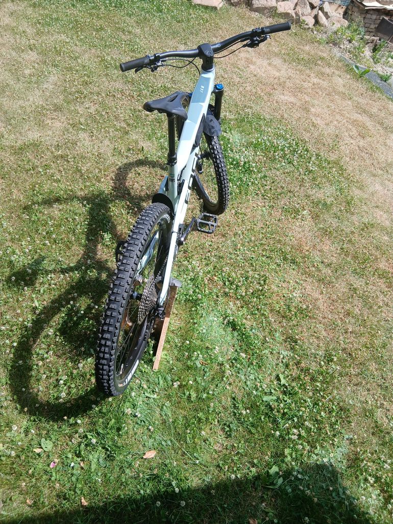 Focus JAM 6.9 2024 2024 Mountainbike d'occasion — image 3 sur 20