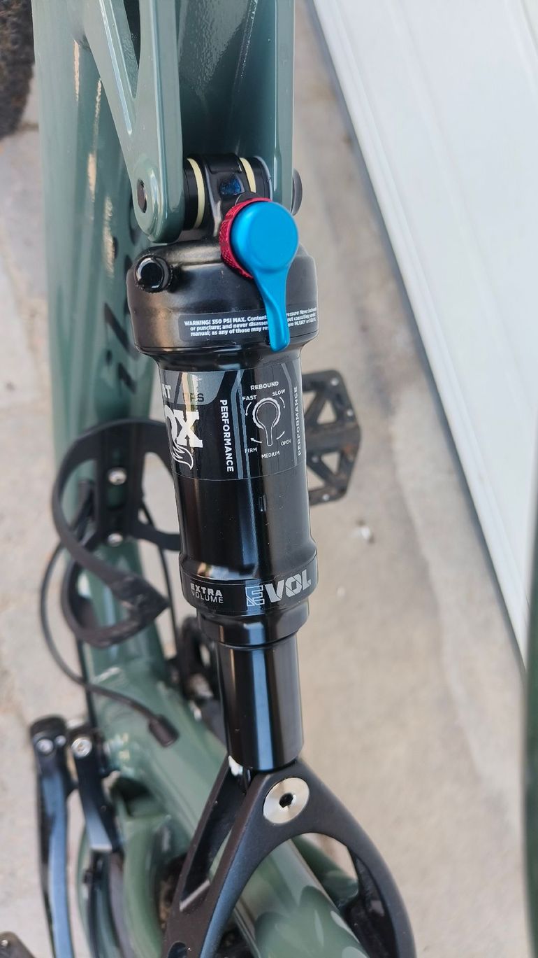 Ibis Cycles Custom Shimano Deore 2022 Mountainbike d'occasion — image 7 sur 10