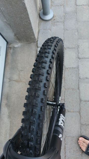 Used Ibis Cycles Custom Shimano Deore 2022 Mountainbike, Green — image 7 of 18