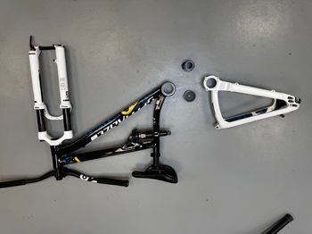 Used Specialized P.Slope 2015 2015 Mountainbike, Black — image 2 of 17