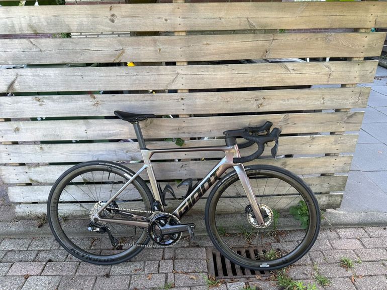 Tweedehands Giant Propel Advanced Pro 0 Di2 2023 2023 Road & Gravel — afbeelding 2 van 3