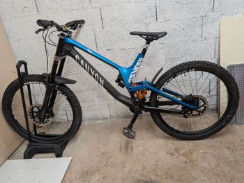 Używany Canyon Sender CF 7.0 2019 2019 Mountainbike — zdjęcie 2 z 13