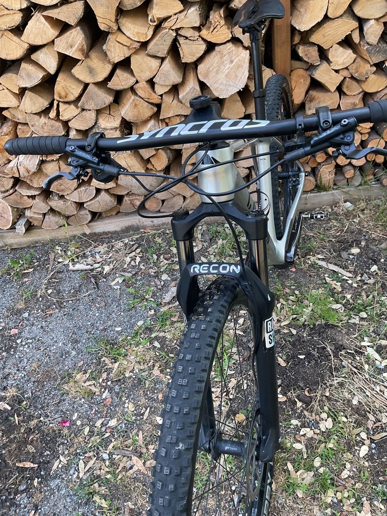 Używany Canyon Exceed CF 5 2022 2022 Mountainbike — zdjęcie 5 z 14