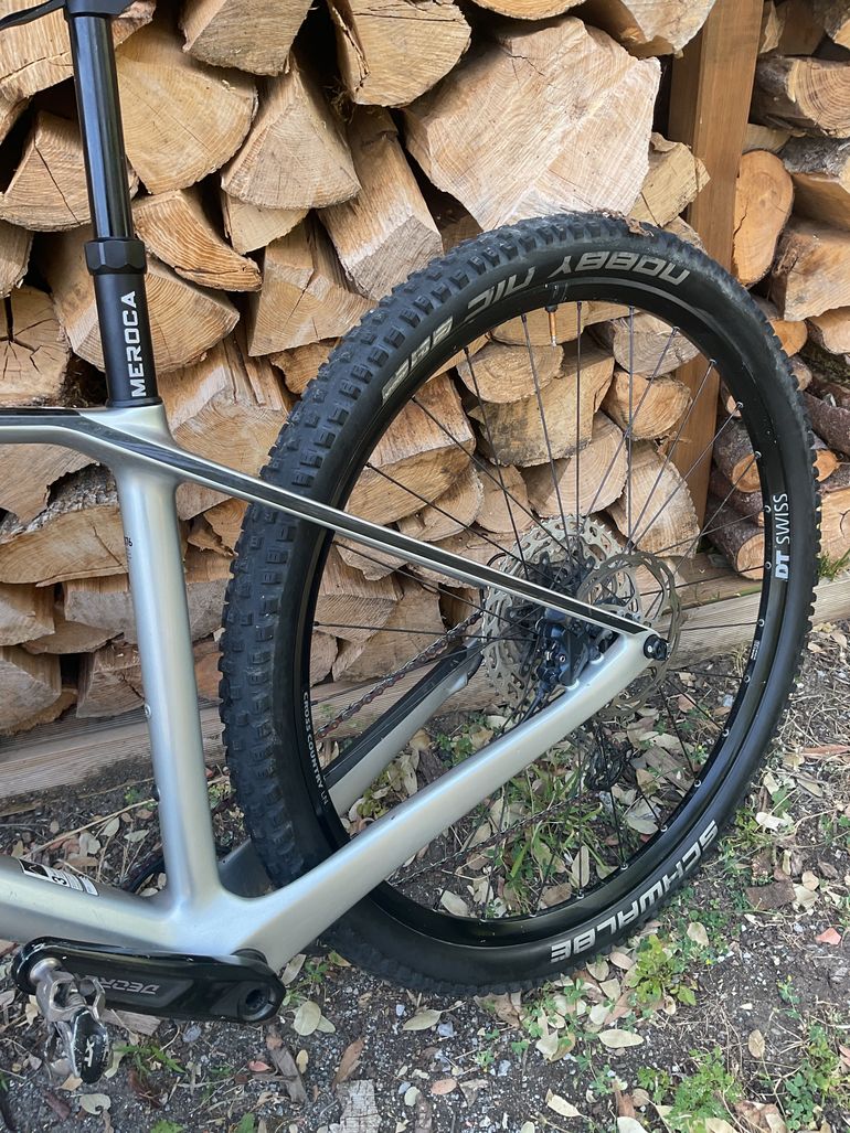 Używany Canyon Exceed CF 5 2022 2022 Mountainbike — zdjęcie 10 z 14
