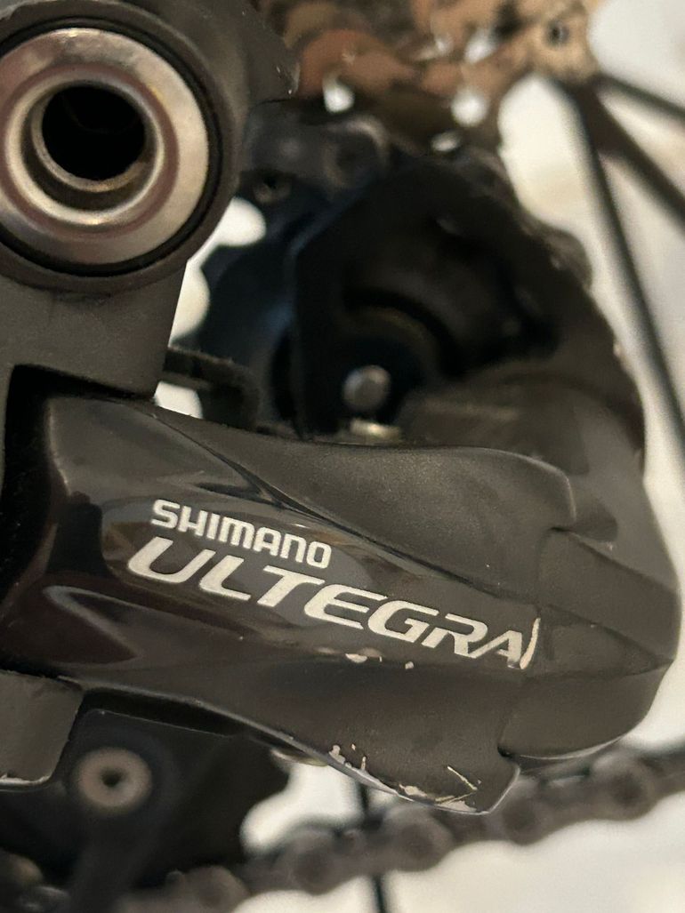 Used Canyon Ultimate CF SLX 2013 Road & Gravel, Black — image 7 of 12