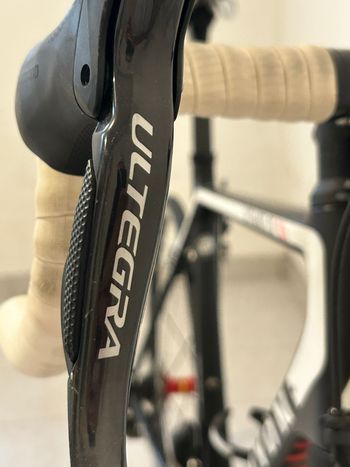 Used Canyon Ultimate CF SLX 2013 Road & Gravel, Black — image 8 of 12