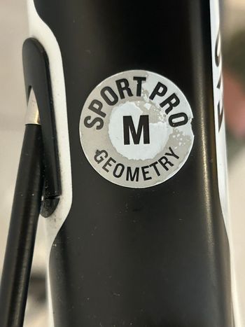 Used Canyon Ultimate CF SLX 2013 Road & Gravel, Black — image 10 of 12