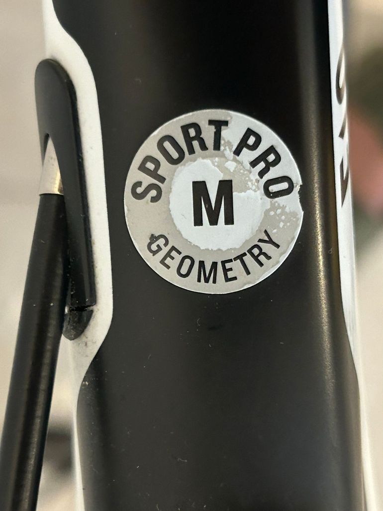 Used Canyon Ultimate CF SLX 2013 Road & Gravel, Black — image 10 of 12
