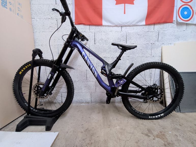 Used Canyon Sender 6 2021 2021 Mountainbike, Purple, 27.5 — image 2 of 4
