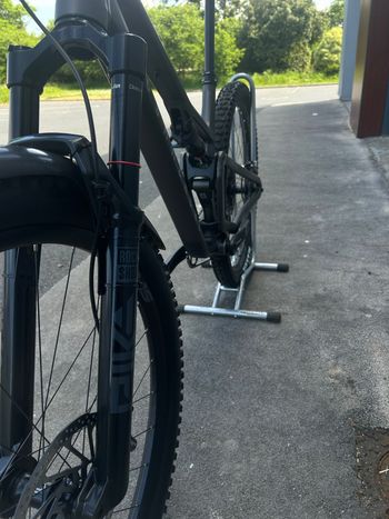 Used Commencal T.E.M.P.O. RIDE 2022 2022 Mountainbike, Light Gray, 29 — image 4 of 8