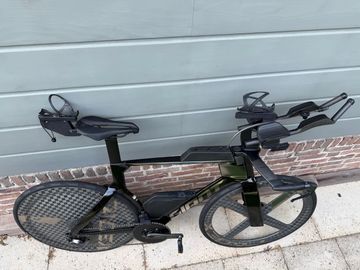 Used Giant Trinity Advanced SL Triathlon Frameset 2025 2025 Road & Gravel, Black — image 3 of 12