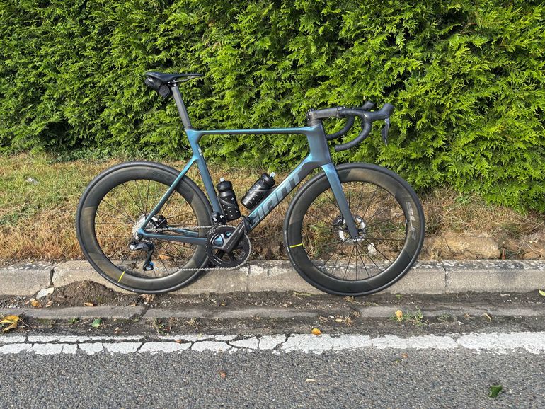 Tweedehands Giant Propel Advanced Pro 0 Di2 2025 2025 Road & Gravel — afbeelding 1 van 6