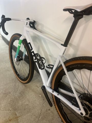BMC Kaius SRAM Force 2023 Road & Gravel d'occasion — image 8 sur 9