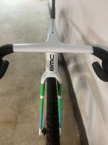 BMC Kaius SRAM Force 2023 Road & Gravel d'occasion — image 7 sur 9