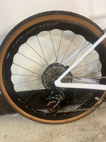 Używany BMC Kaius SRAM Force 2023 Road & Gravel — zdjęcie 3 z 9